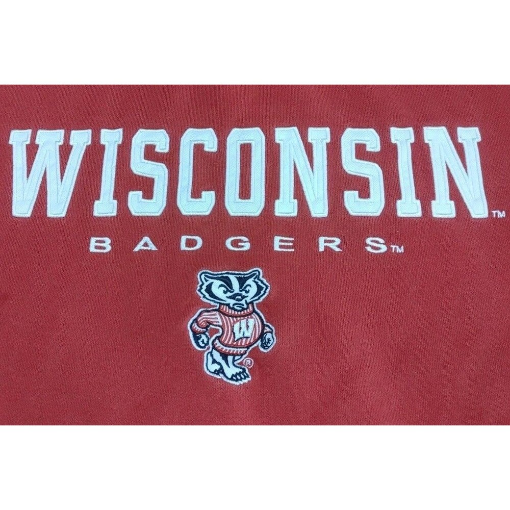 Wisconsin Badgers Crewneck Sweatshirt Red NCAA Adult Size XL - Picture 2 of 9